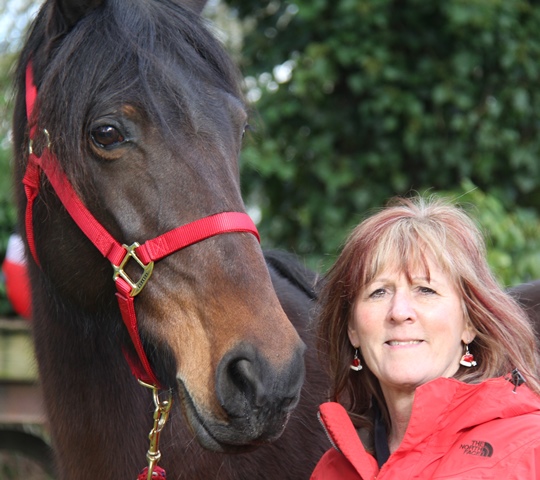 Picture of Peggy Kernan and her horse